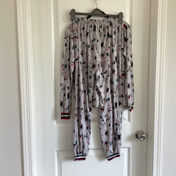 Survival Gear pj set size xl (16) - Picture 3 of 5